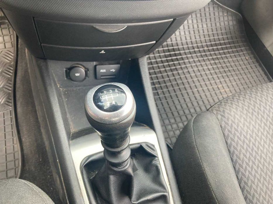 Суперекономне золоте авто