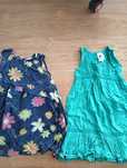 Lote dois vestidos tamanho 4 anos