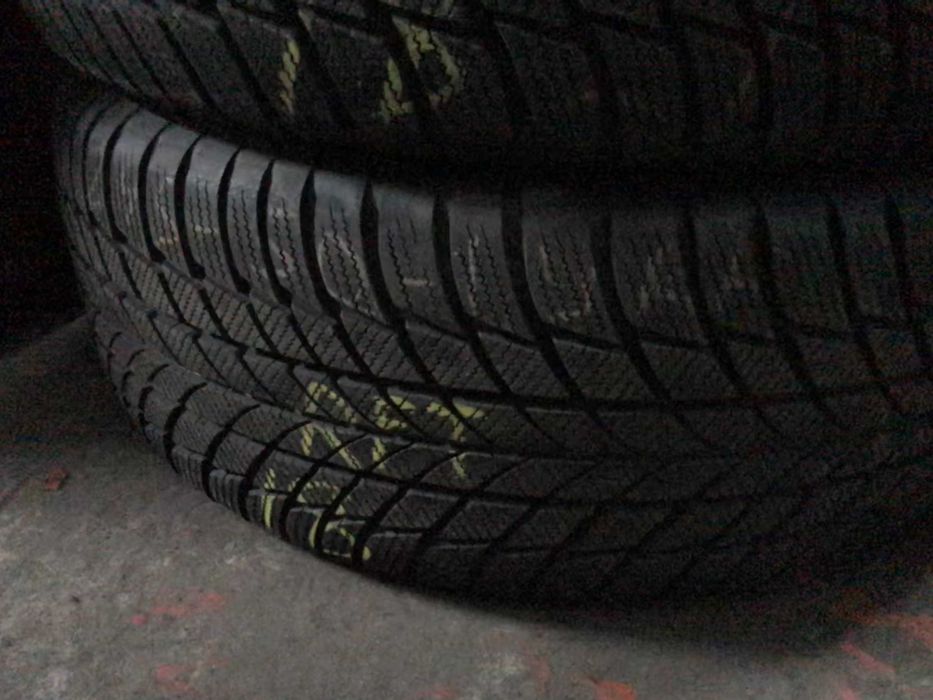 Піреллі 245/45/19 Pirelli Winter sotto zero 3 б/у зал.95% Резина