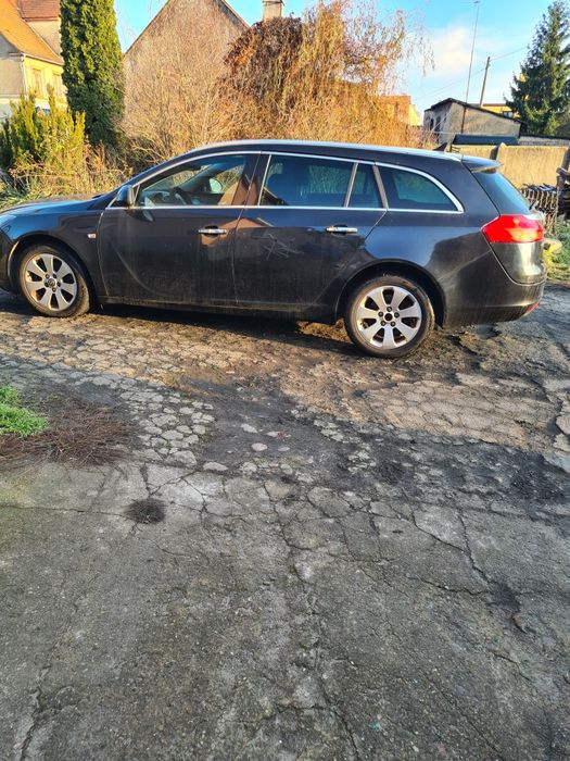Opel Insignia 2.0 diesel 160KM automat 2012rok