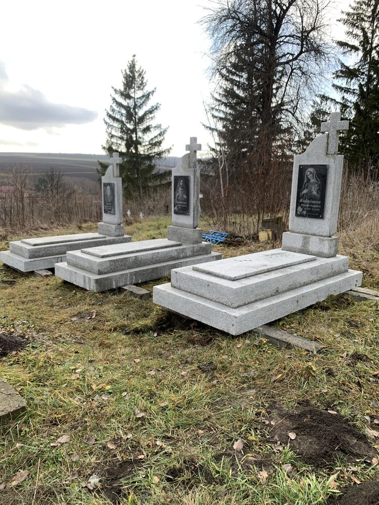 Памятники з крошки та граніту