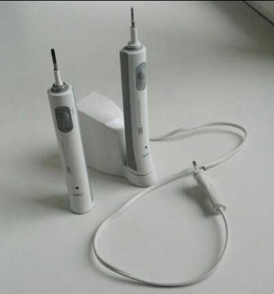 Зубна щітка BRAUN 3D Pulsaiting обмін на паяльник Sequre, каву, срібло