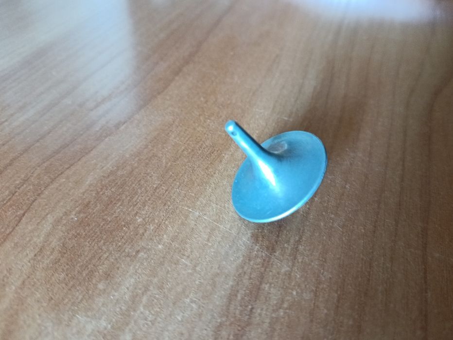 Продається металевий волчок - антистреc , нова якість!