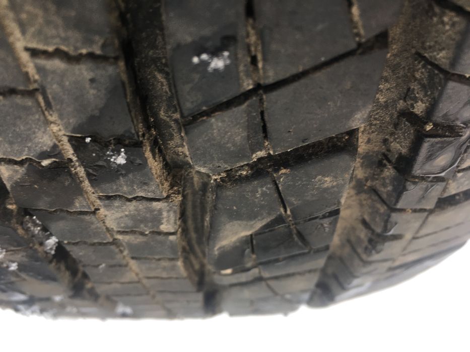 Продам одиночку резину 235/65 R18 General Grabber