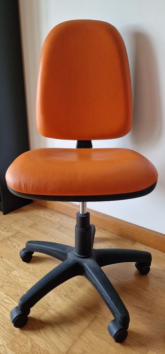 Cadeira de Secretária Laranja
