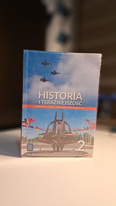Historia i teraźniejszość 2