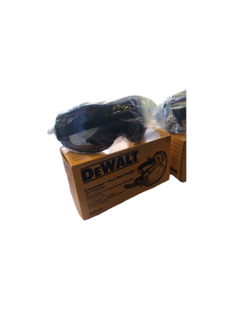 Защитные очки DeWALT Dpg82