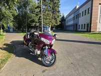 2004 Honda Gold Wing GL1800 Magenta Stan Bardzo Dobry plus Przyczepka