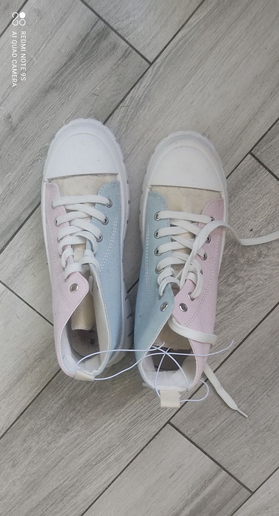 Nowe Sneakersy trampki Sinsay 40 na grubej podeszwie wysokie