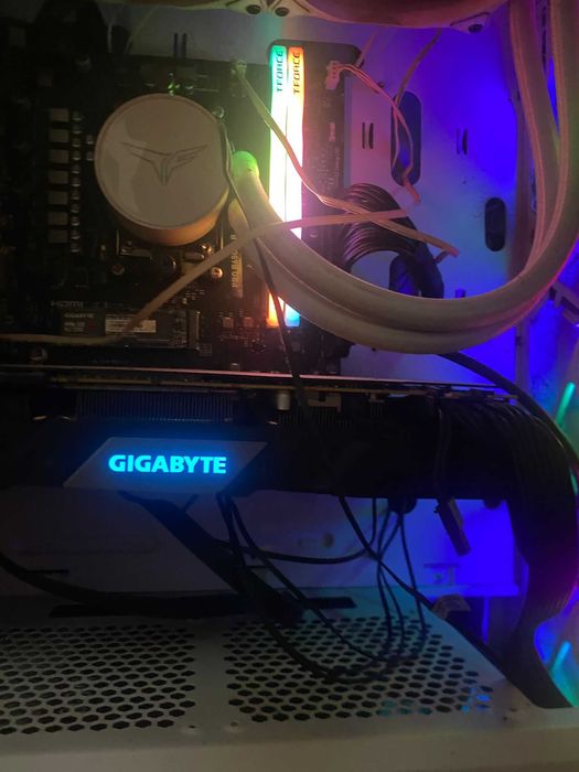 RTX 2070 SUPER + Gigabyte b760 gaming X ddr4 + 16gb ram ( 2x8gb )