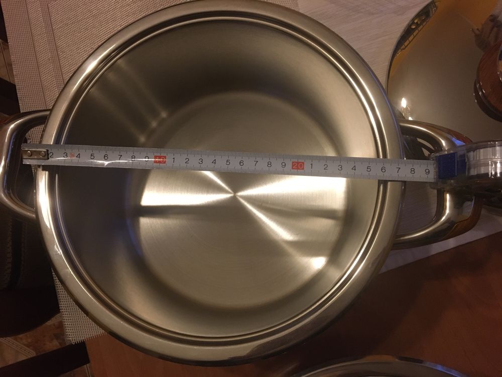 Garnek Philipiak duży nowy średnica 28 cm + garnek do got. na parze