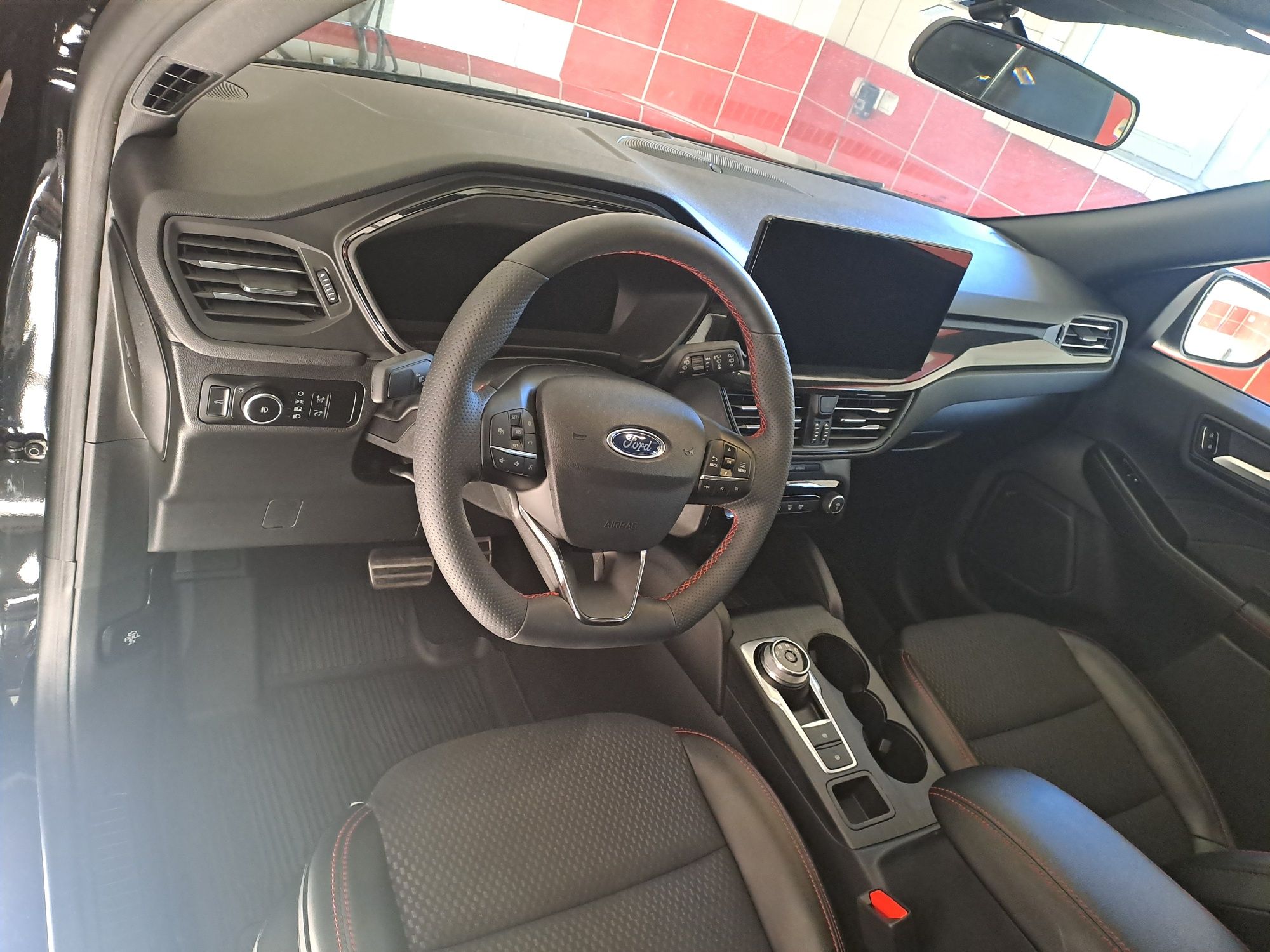 Ford Escape 2023r 4x4 2,0 Benzyna