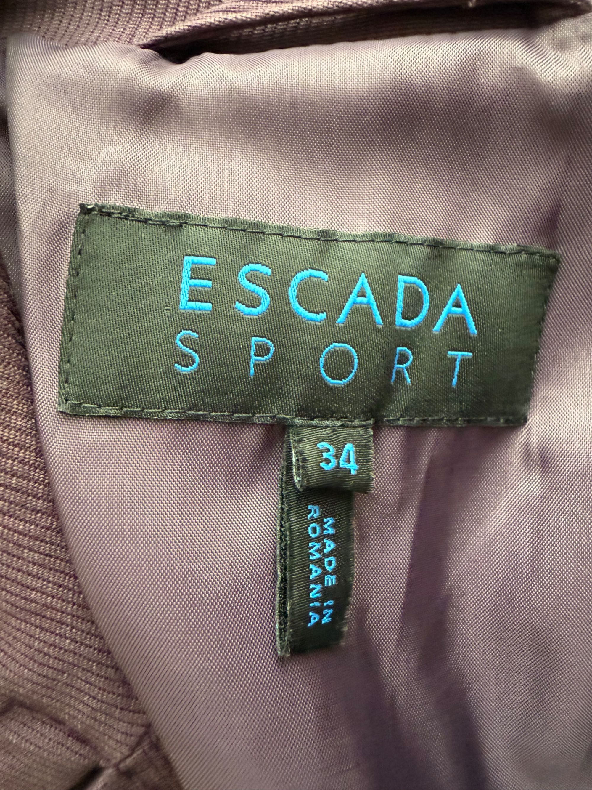 Marynarka Escada rozmiar 34 fioletowa bawełna 100%
