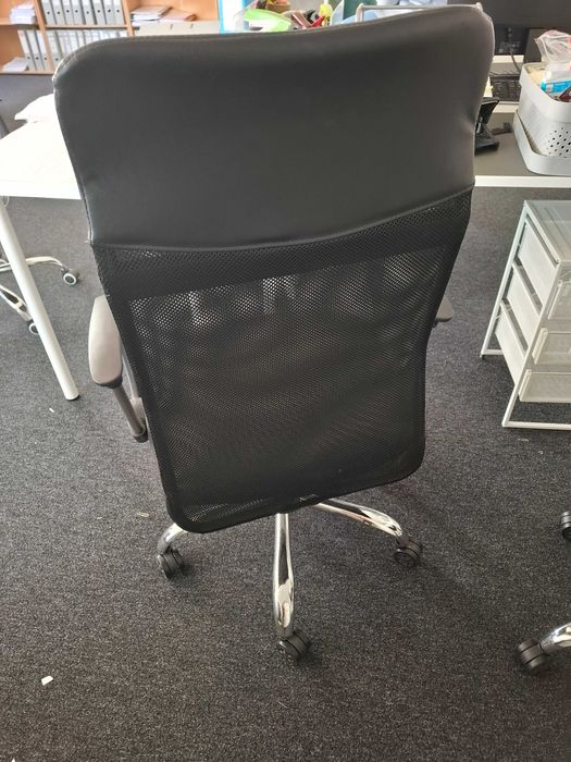 Fotel biurowy na sprzedaż