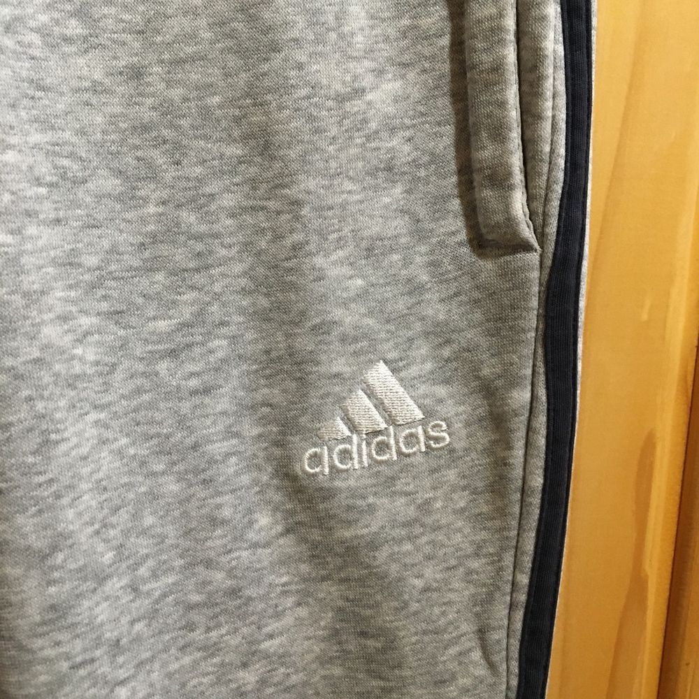 Спортивні штани Adidas