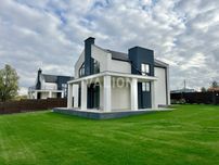 Продаж будинку з власним пляжем, 3 км до Бучанського парку