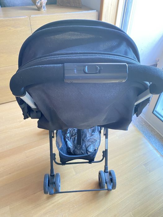 Carrinho de bebé