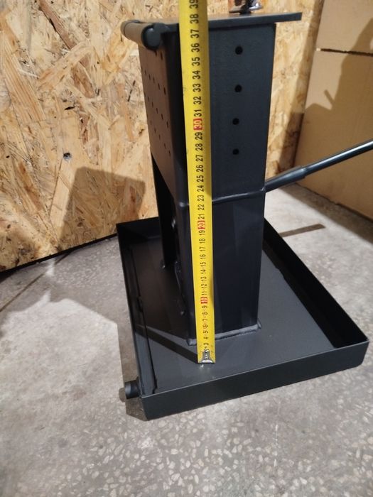 Brykieciarka, prasa do domowej produkcji brykietu