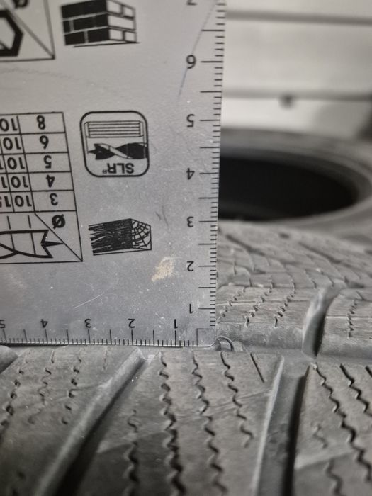 Imperial Snowdragon UHP 225/55 R19 99V