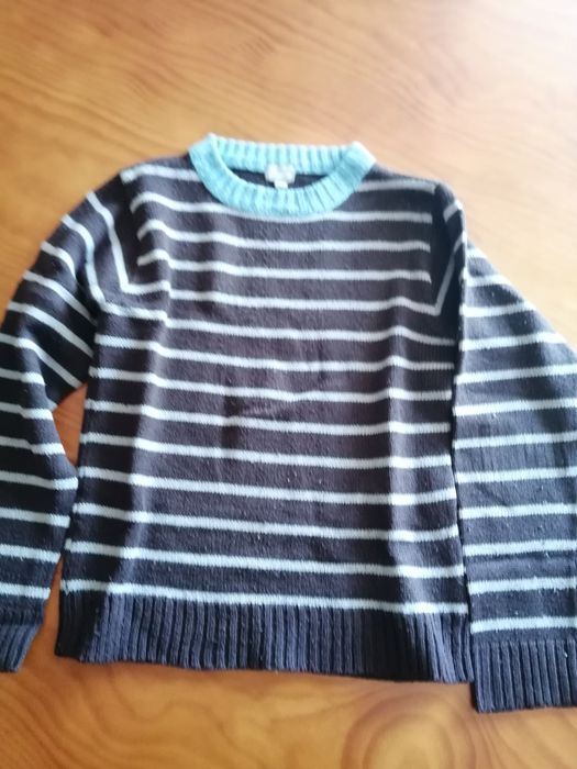 Camisolas menino 6/7 anos - 8x0,50€ = 4€