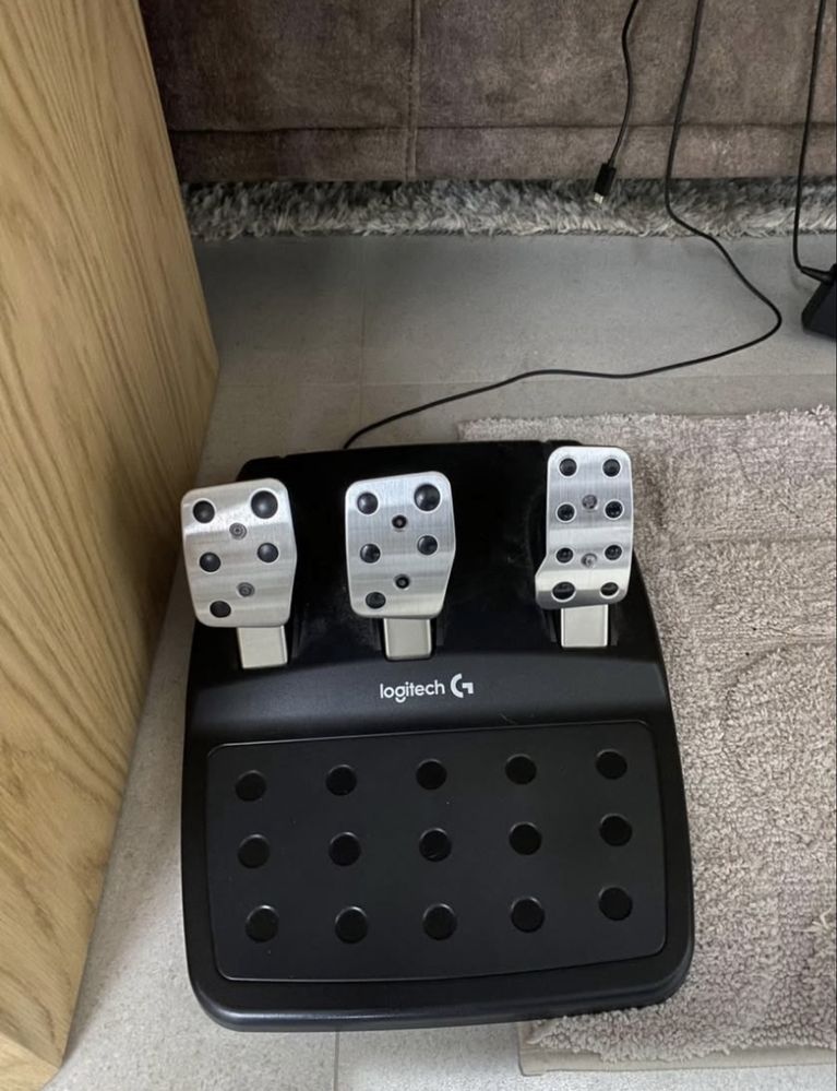 Volante Logitech G29+Shifter COMO NOVO