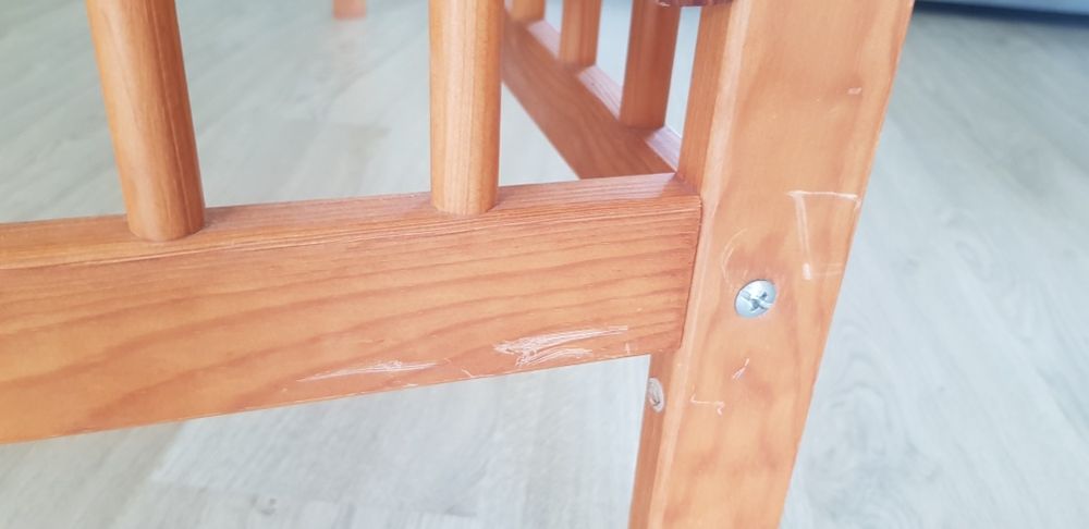 Cama para bebé usada