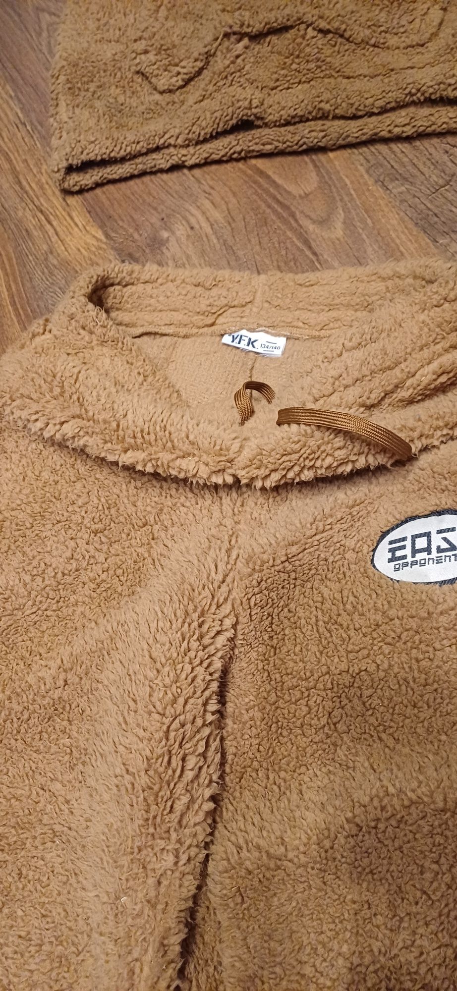 Strój niedźwiedzia/ cieplutki dres roz.134/140
