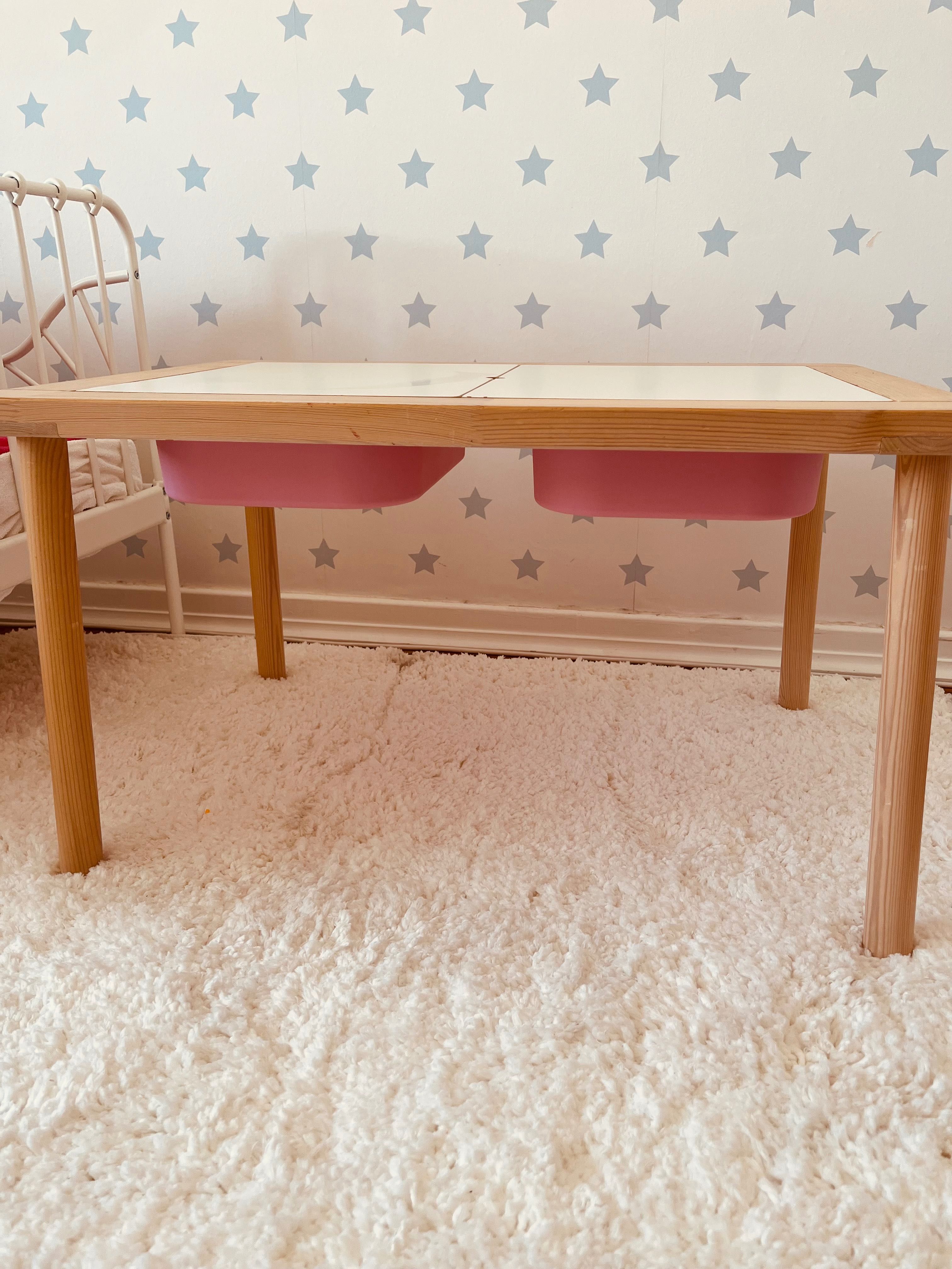 Mesa IKEA criança FLISAT