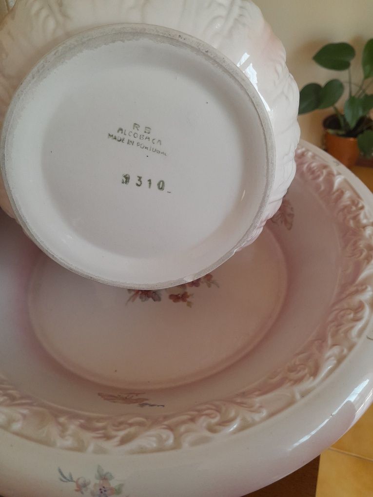 Peças porcelana Alcobaça