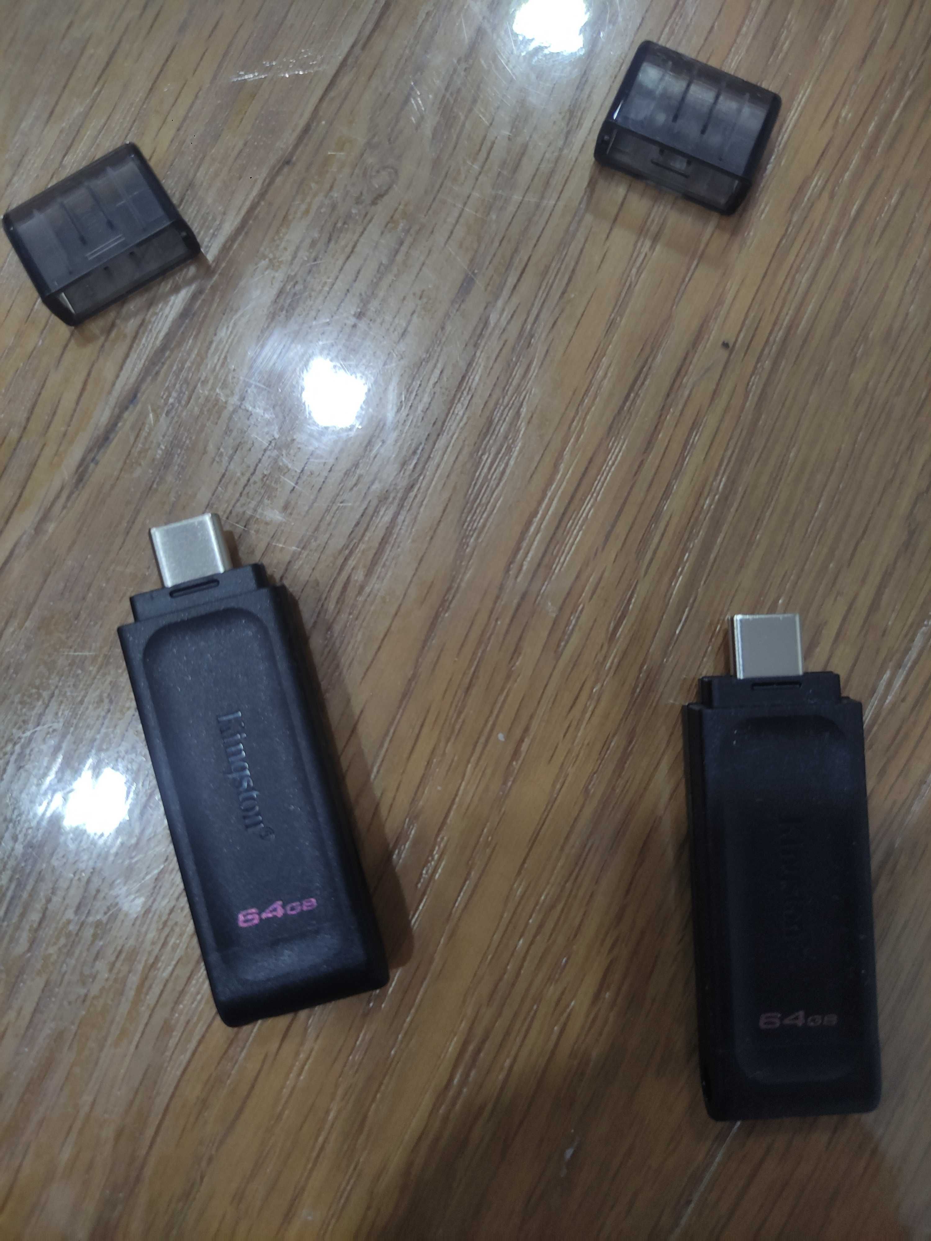 2 Pendrive usb-c novas