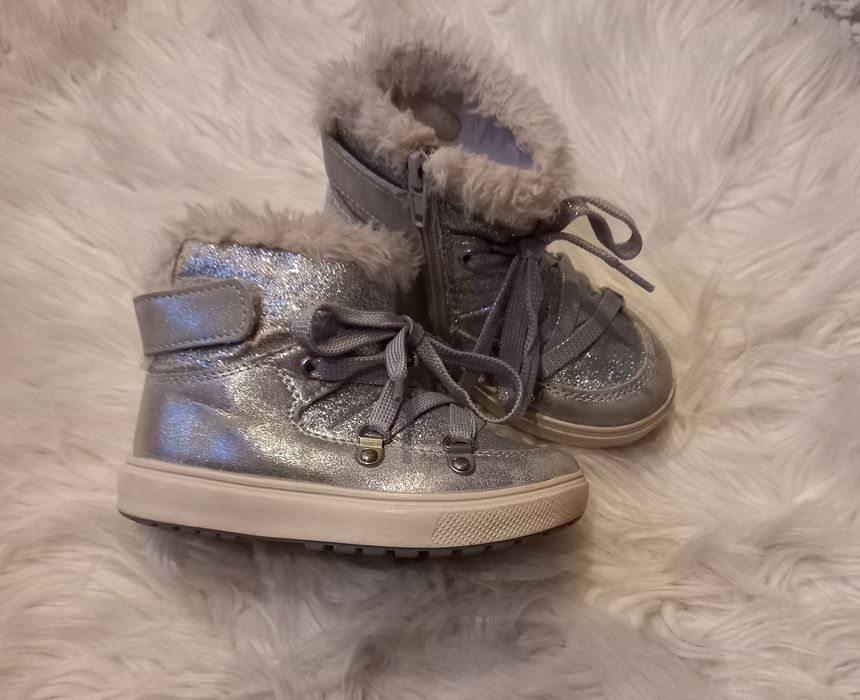 Botki srebrne rozm.24
