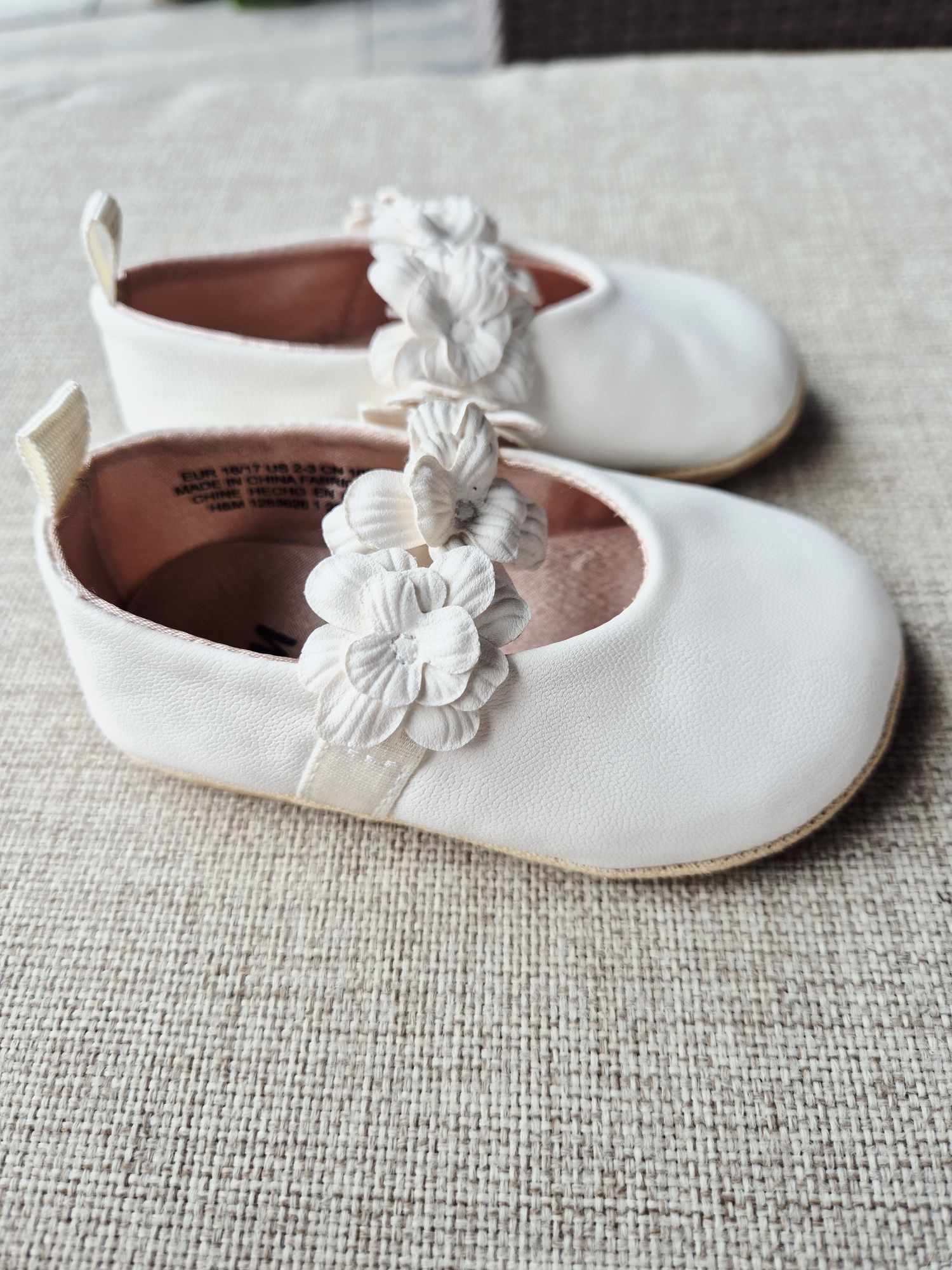 Buty niemowlęce H&M