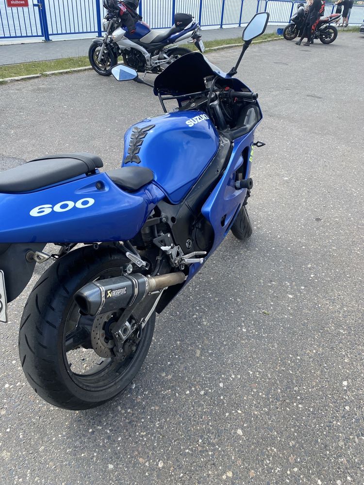 Suzuki GSXR 600 srad