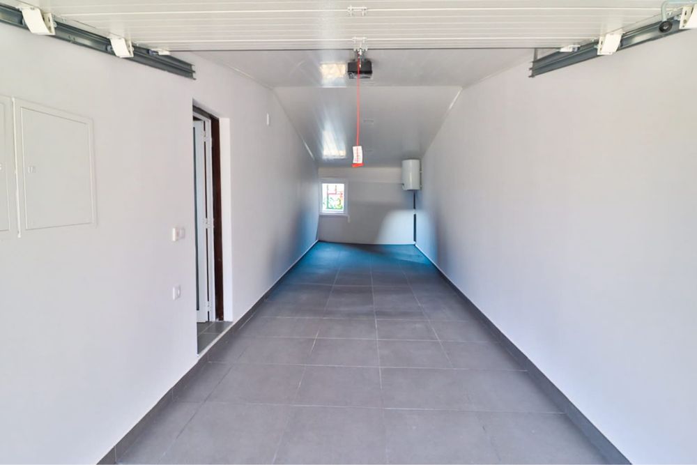 Moradia T4 + 1 para venda com possibilidade de arrendamento a 36 meses