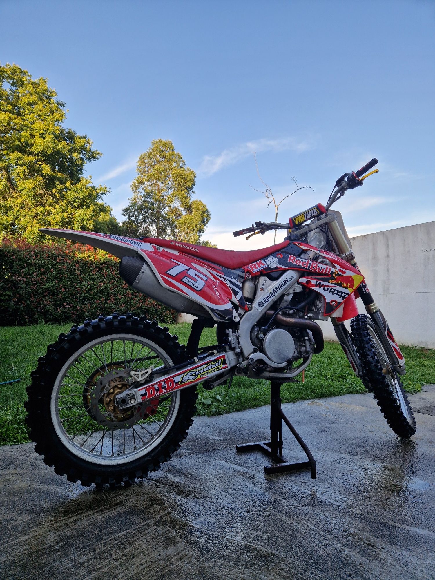 Honda CRF 450 (não matriculada)