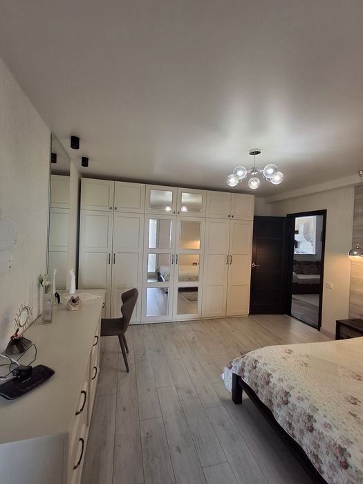 Продаётся в Новострое