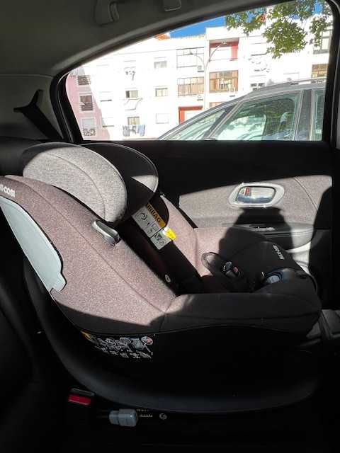 MAXICOSI Mica 360 + BASE ISOFIX FamilyFix 360