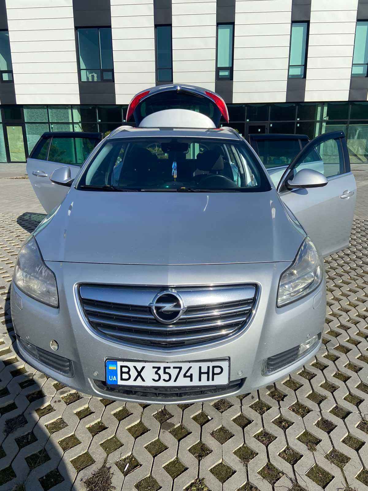 Продам Opel Insignia