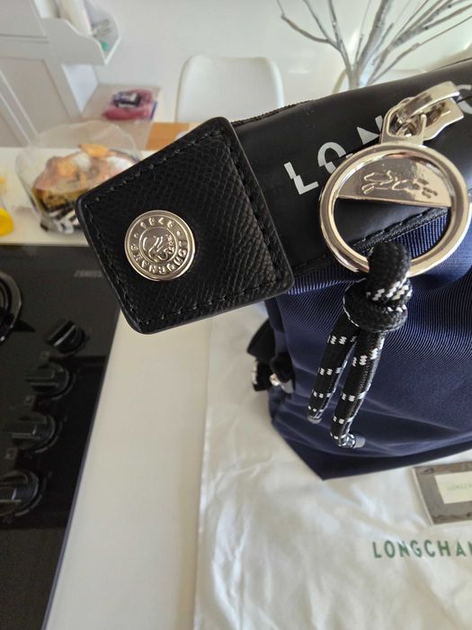 Mochila Longchamp nova. Tamanho L.