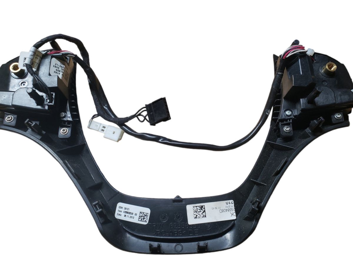 Кнопки управления на руле BMW 3 F30 2012-2019 61319261859 разборка