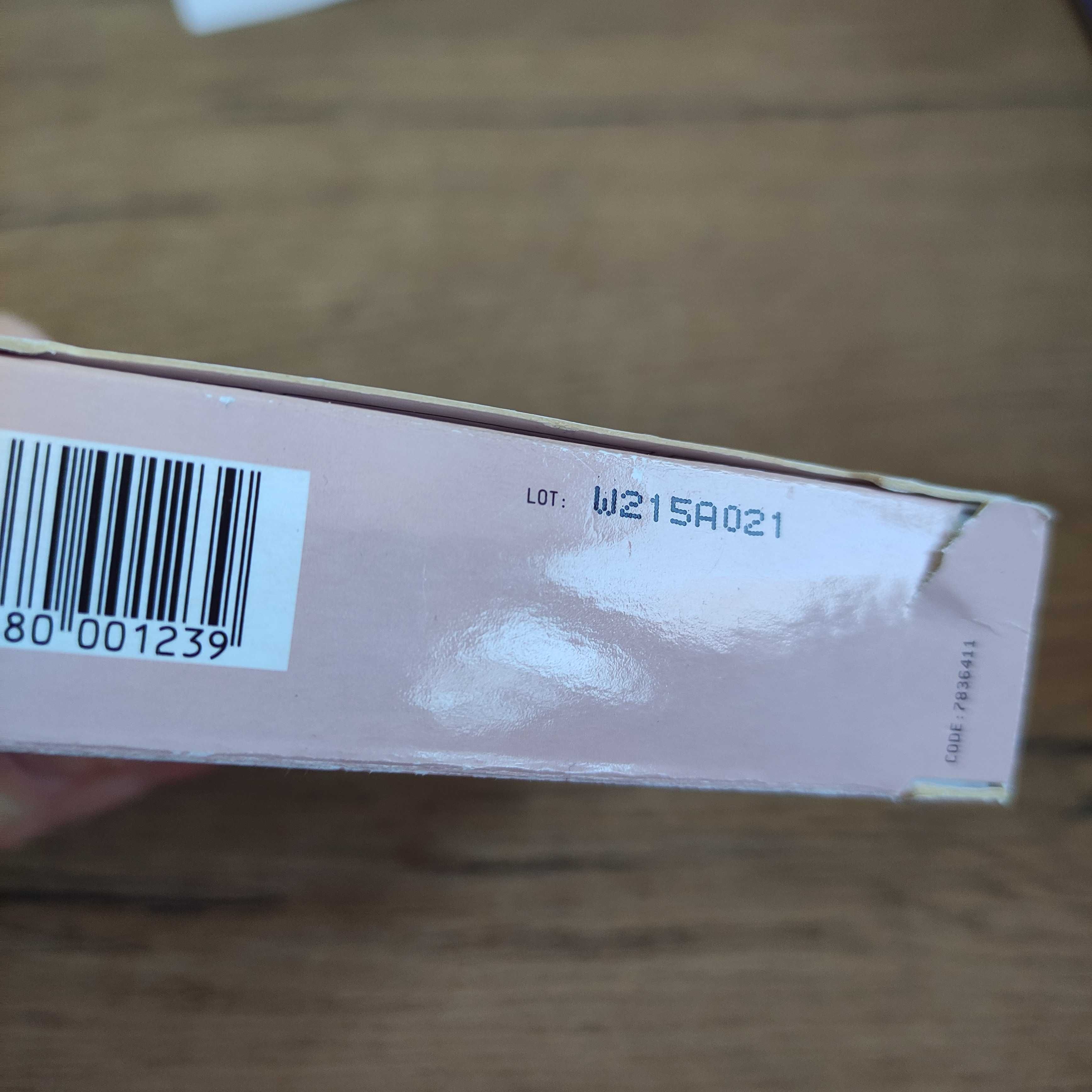Nuxe prodigieux Puder brązujący w kompakcie upiększający i trwały