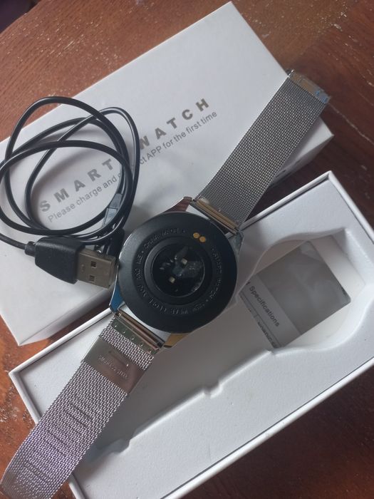 Zegarek Smartwatch Q9