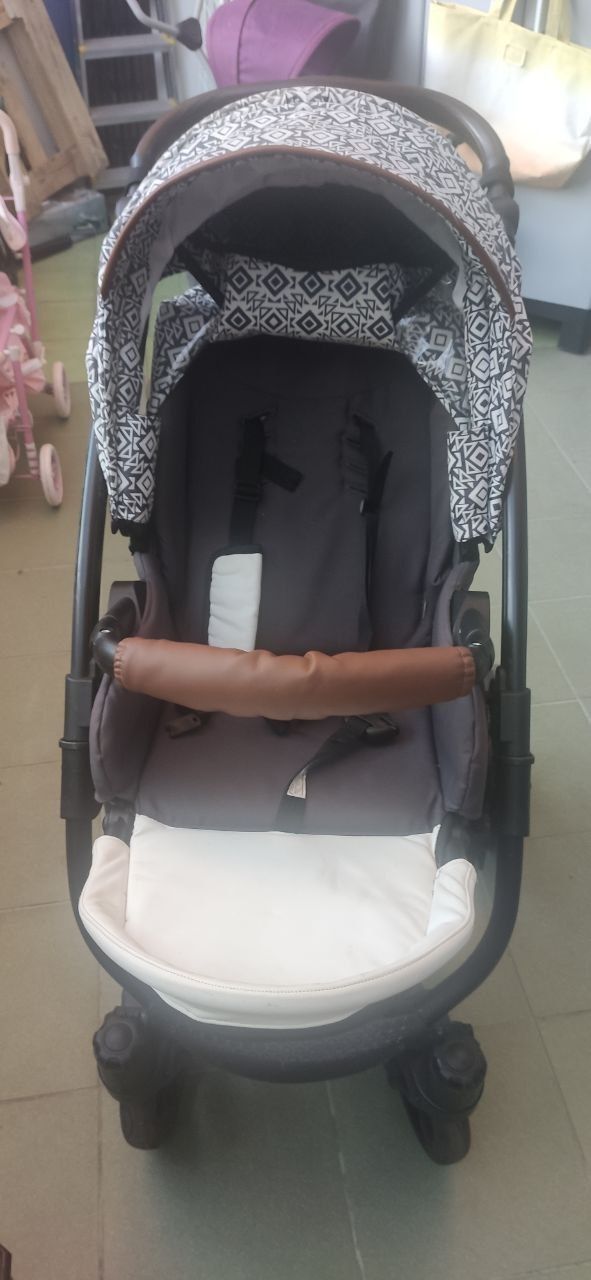 Babyactive Exclusive 4in1 (z bazą ISOFIX)