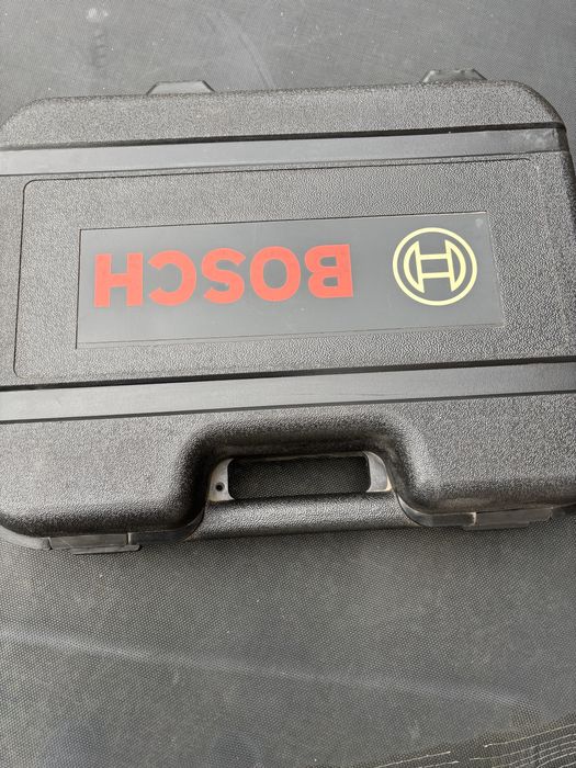 Сканер BOSCH KTS 550 ESI tronic