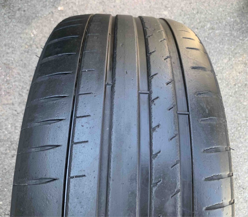 Шина одна Michelin Pilot Sport 4S 245/40 R20 одиночка