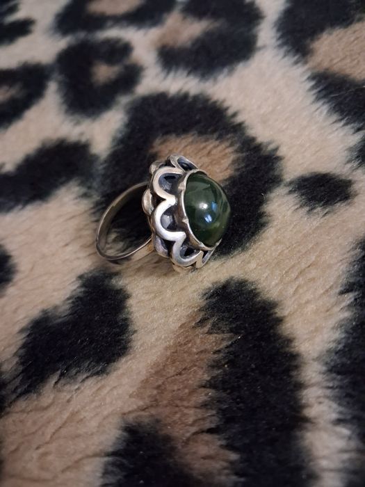 Stary srebrny pierścionek warmet