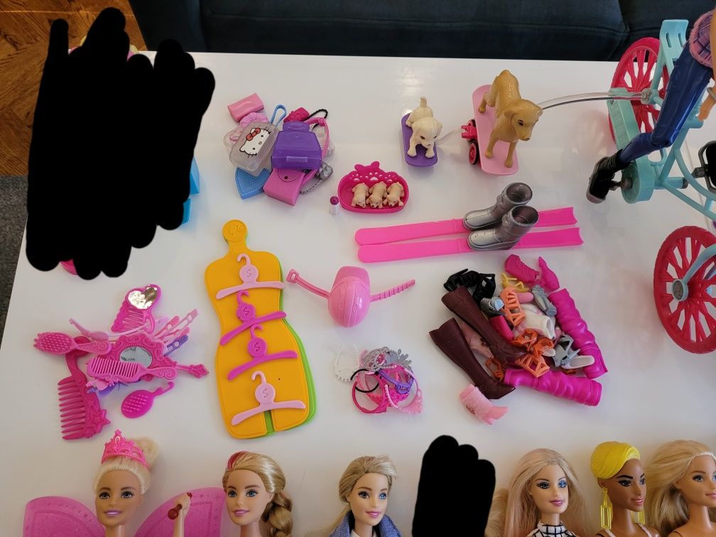 Barbie - mega zestaw lalek i dodatków