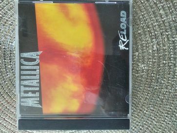 Płyta CD grupy Metallica pt . Reload . Stan bardzo dobry .