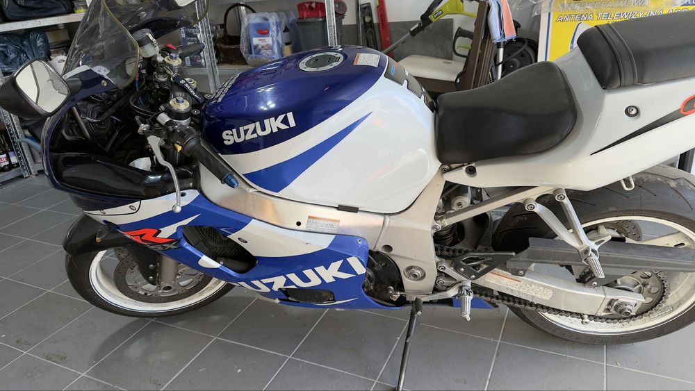 Suzuki gsxr 600 k1