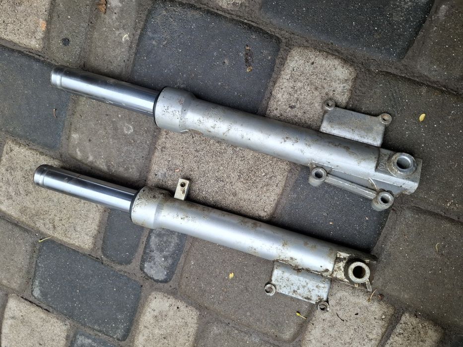 Перья вилки на скутер Viper